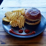 Warren’s Place 2.1 Burgers & Beer - 