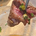 南九州畜産卸売市場 なんちく - 箸で切れるハラミ串