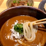 中華蕎麦 とみ田 - 出ました～つけ汁といって浸けれないほどの濃厚　麺がつけ汁の上にのってしまいますｗｗｗ
