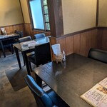 古民家カフェレストラン 初花 - 店内観