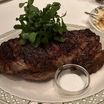 ロウリーズ・ザ・プライムリブ 大阪 - 