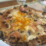 ア フェネステッラ - 