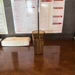 極濃湯麺シントミ - カウンター席より