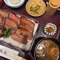 豚捨 KITTE丸の内店 - 