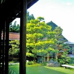 辻家庭園 - 離れ(母屋より)