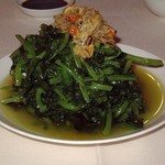 王宝和大酒店 宝和厅 - 蟹肉と豆苗の炒め物