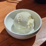 焼肉ホルモン オンザライス - 