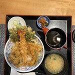 横濱屋本舗食堂 - 