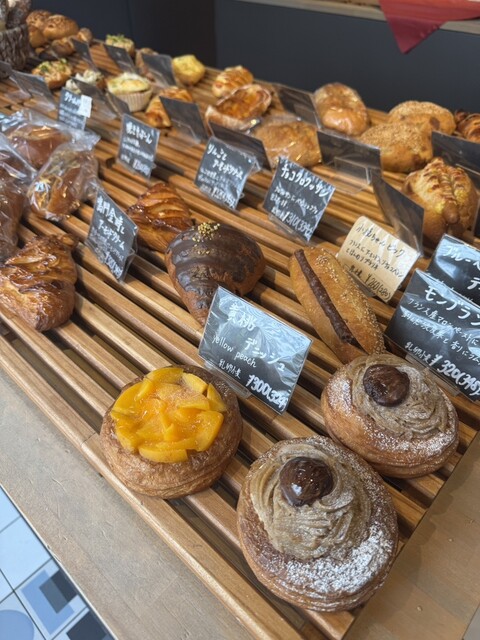 大きなパン 新発見！おしゃれで個性的なパン屋。相模大野の「Panz~パンズ