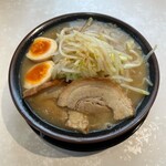 三重豚骨醤油 三 - 