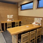 太陽から揚げ店 - 店内