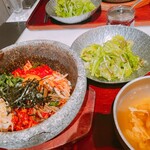 タッカンマリ＆ダッカルビ専門店 ハルハンマリ - 