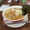 ワンタンメンの満月×煮干し中華そば山形屋