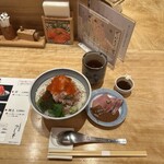 日本橋海鮮丼 つじ半 - 
