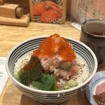 日本橋海鮮丼 つじ半 - 