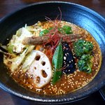 一文字カリー店 - ベーコンエッグスープカリーのアップ