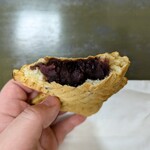 たいやき わかば - 中の餡は甘いのに後味あっさり