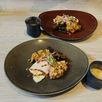 スミレオオサカ - 一ロスープ（玉ねぎ）✨ 
                      トリムネ肉マスタード（低温調理）✨
                      野菜ペペロナータ✨
                      きのこマリネ（バルサミコ)✨少し干された舞茸が旨み濃縮絶品✨
                      大麦サラダ✨
                      ポテトサラダ（カレー風味）✨