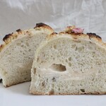 カミバン - 【2025.04】春らんまんクランブル(税込440円)カット断面