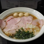 丿貫 - 吟鱗イカ煮干蕎麦