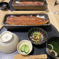 うなぎ四代目菊川 東京駅黒塀横丁店 - 