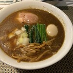 らぁめんや やしげる - 