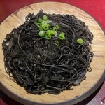 旬菜処 びいどろ - びいどろ(イカ墨ソーメンタシャー)