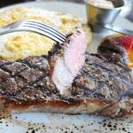 Kai Market - Paniolo Steak & Eggs1