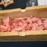 日本料理 TOBIUME - 削り立て血合抜き本枯節(鹿児島県枕崎産、近海一本釣り鰹の背節)