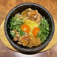 侘家古暦堂 祇園花見小路本店 - 2025.04.25 (金)    侘家名物石燒親子丼　2260円（税込）