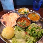 タンドールバル カマルプール 木場店 - 