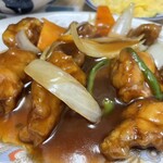 鞍山 - お肉たっぷりの酢豚
