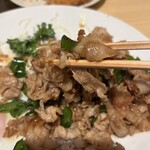 角常食堂 - 豚バラアップ
