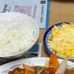 鞍山 - カニ玉はオンザライスがおすすめ！