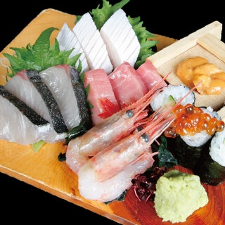 魚・肉など地物を幅広くご用意！お得に満喫する居酒屋メニュー
