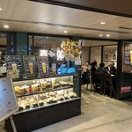 296552976 - お店の入り口。東京駅直結のロケーションは素晴らしい。