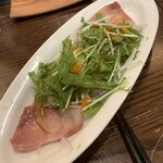 296552992 - すだちブリのカルパッチョ。爽やかな柑橘風味がブリリアント！