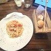 CASA MIA - 鯛とミニトマトのリングイネ＆自家製パン