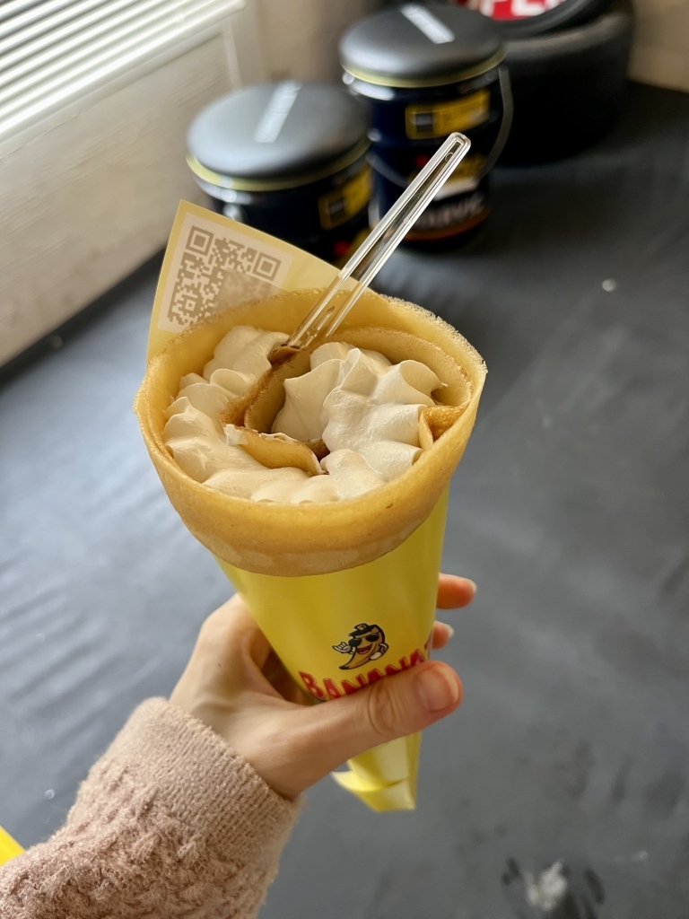 写真 : CREPE GARAGE BANANA7 （クレープ ガレージ バナナセブン