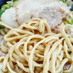 無鉄砲しゃばとん - 無鉄砲 豚骨ラーメンよりGOODな麺でした