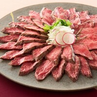 近江牛華盛りローストビーフ（雅）