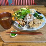 DININGMOON No.385 - 週替わりランチプレート