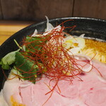 麺処 にぼし香 - 濃厚あん肝蕎麦