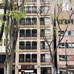 天ぷら 水谷 - お店はこのビル３F