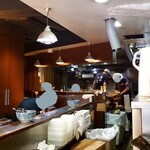 滝野川 大勝軒 - 店内光景。