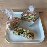 マナの森 - 商品はセルフで袋詰め