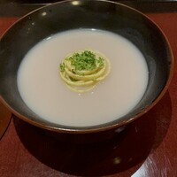 青蓮院門跡前 月おか - 