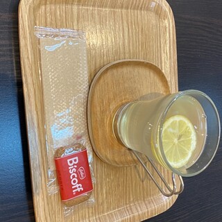 GINZA BOOK CAFE by HAPPY SCIENCE_0