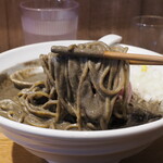 麺処 にぼし香 - 特濃煮干蕎麦の麺