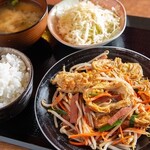 ジ丸沖縄居酒屋 - フーチャンプル定食